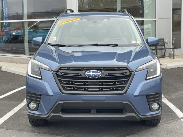 2022 Subaru Forester Premium CVT