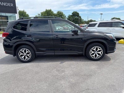 2020 Subaru Forester Premium CVT