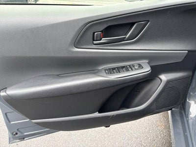 2024 Toyota Prius LE (Natl)