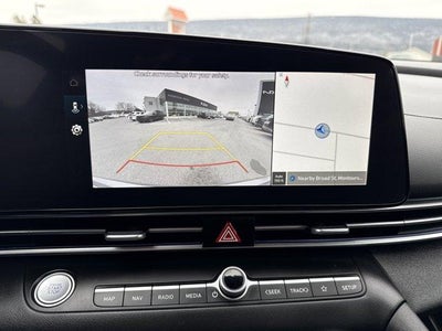 2025 Hyundai ELANTRA SEL Convenience IVT