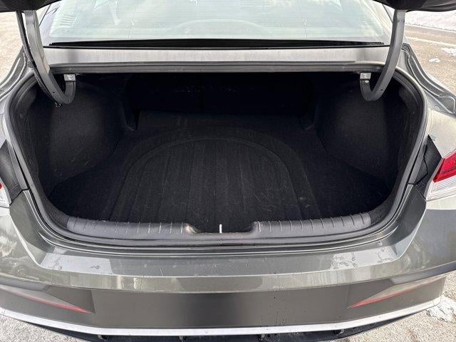 2025 Hyundai ELANTRA SEL Convenience IVT