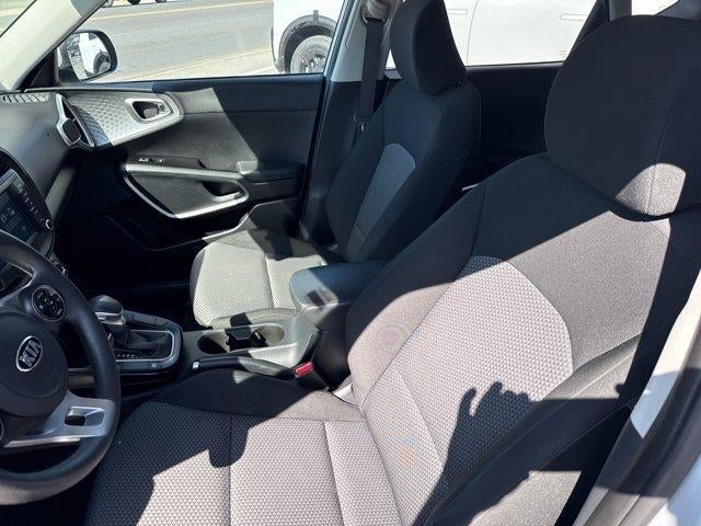 2021 Kia Soul LX IVT