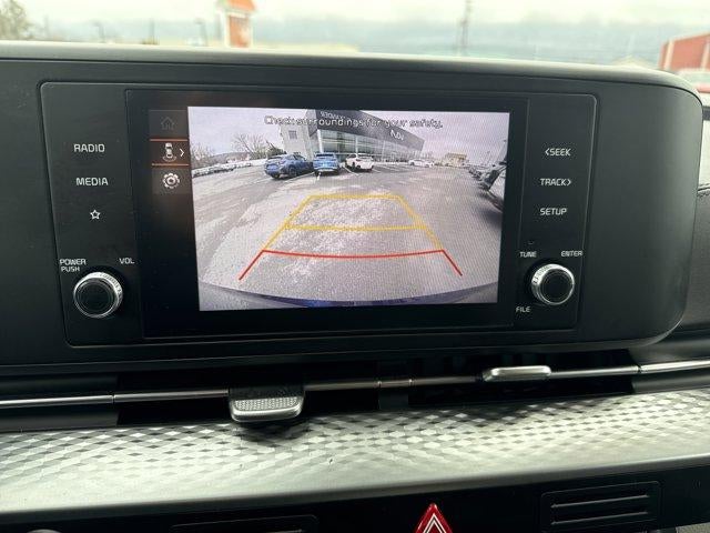 2024 Kia Carnival LX FWD w/Seat Pkg