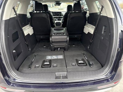 2024 Kia Carnival LX FWD w/Seat Pkg
