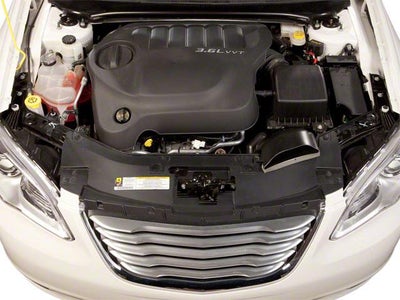 2013 Chrysler 200 4dr Sdn Touring