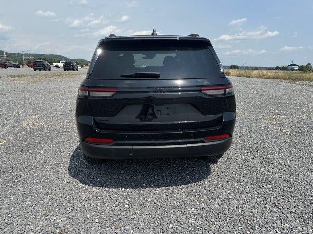 2025 Jeep Grand Cherokee Altitude X 4x4