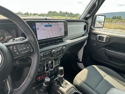 2025 Jeep Wrangler Willys 4 Door 4x4