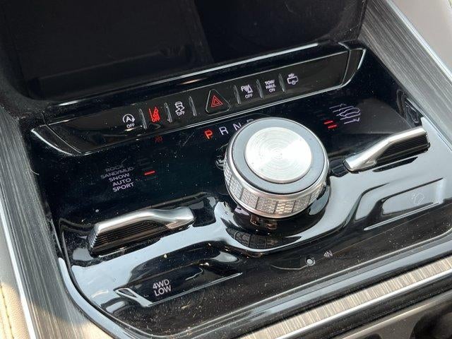 2023 Jeep Wagoneer L Series III 4x4