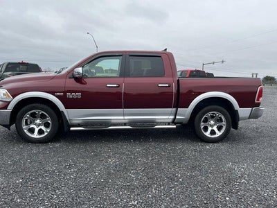 2016 RAM 1500 4WD Crew Cab 5.7 Ft Box Laramie