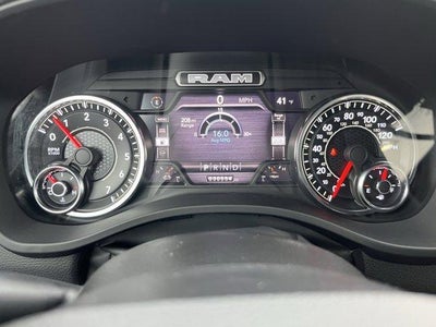 2022 RAM 1500 Big Horn 4x4 Crew Cab 5'7" Box