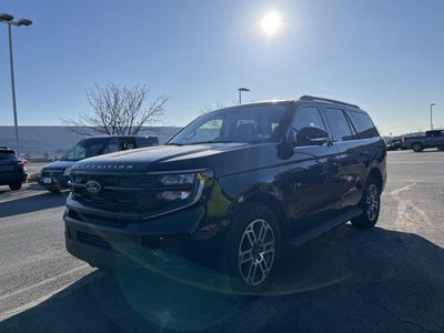 2025 Ford Expedition Active 4x4