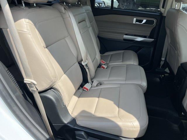 2023 Ford Explorer XLT 4WD