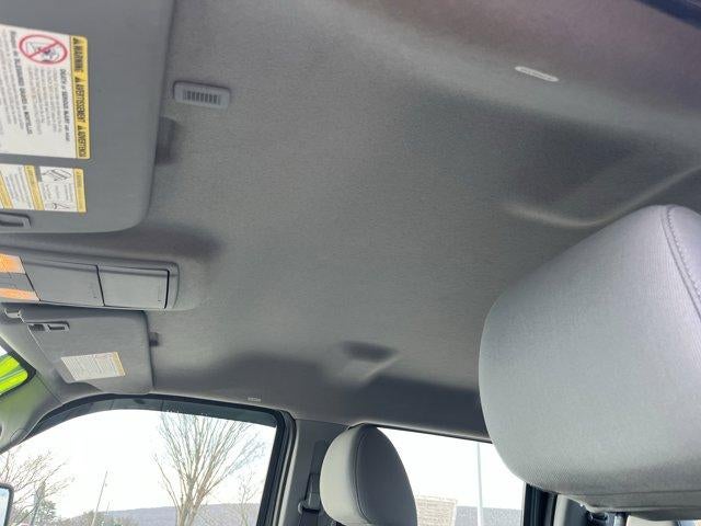 2016 Ford Super Duty F-250 SRW 4WD Crew Cab 6-3/4 Ft Box XL