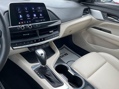 2025 Cadillac CT4 4dr Sdn Luxury