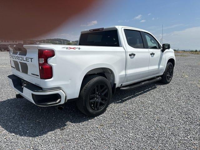 2023 Chevrolet Silverado 1500 Crew Cab Short Box 4-Wheel Drive Custom
