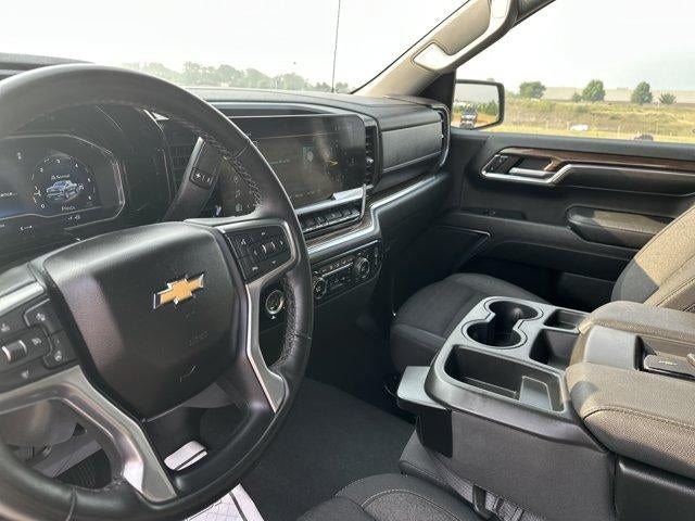 2023 Chevrolet Silverado 1500 Crew Cab Short Box 4-Wheel Drive LT 2FL