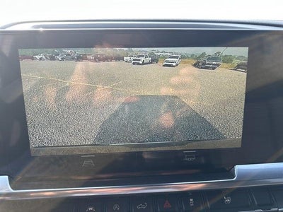 2023 Chevrolet Silverado 1500 Crew Cab Short Box 4-Wheel Drive LT 2FL