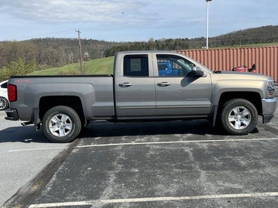 2017 Chevrolet Silverado 1500 Double Cab Standard Box 4-Wheel Drive LT
