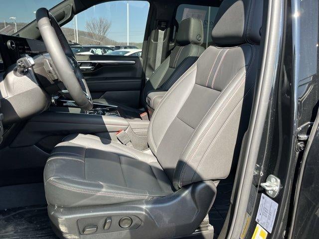 2026 Chevrolet Suburban 4WD RST