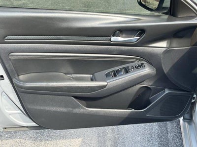 2020 Nissan Altima 2.5 S Sedan