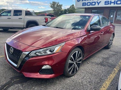 2019 Nissan Altima 2.5 SR Sedan