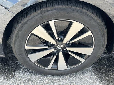 2022 Nissan Altima 2.5 SV Sedan