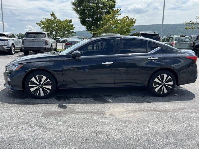 2022 Nissan Altima 2.5 SV Sedan