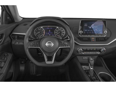 2022 Nissan Altima 2.5 SV Sedan