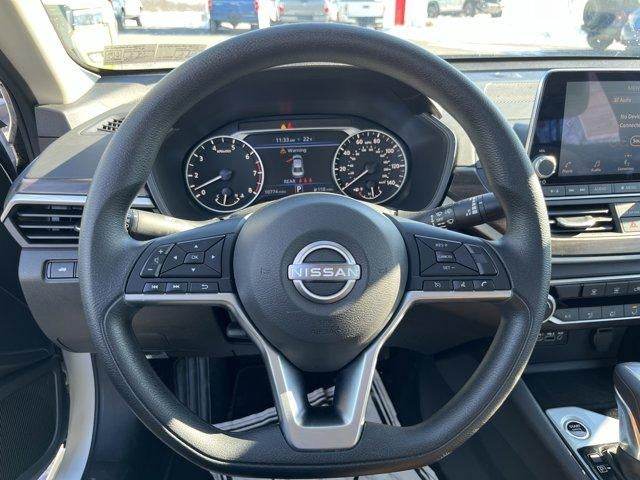 2024 Nissan Altima 2.5 SV AWD Sedan