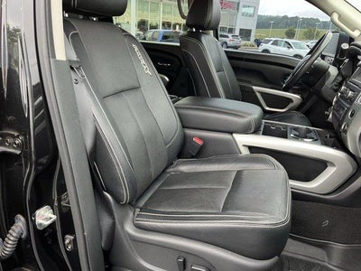 2019 Nissan Titan 4x4 Crew Cab PRO-4X