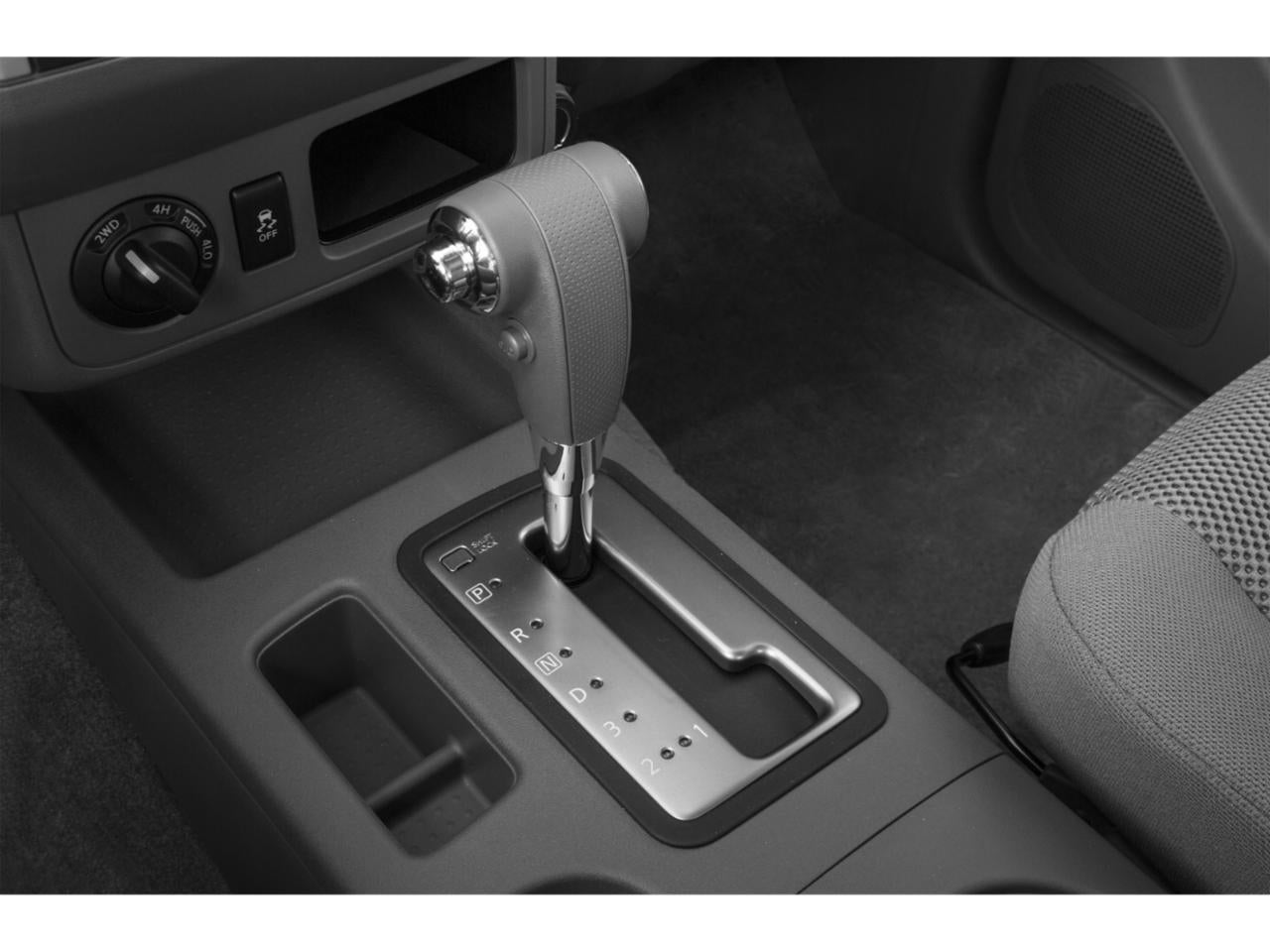 2015 Nissan Frontier 4WD Crew Cab LWB Auto SL