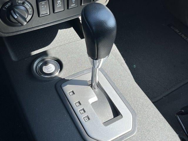 2021 Nissan Frontier King Cab 4x4 SV Auto