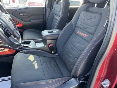2024 Nissan Frontier Crew Cab 4x4 PRO-4X