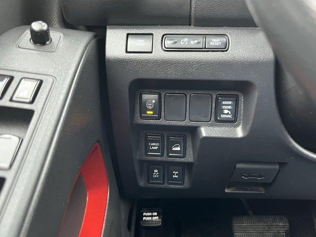 2023 Nissan Frontier Crew Cab 4x4 PRO-4X Auto *Ltd Avail*