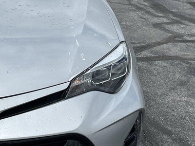 2018 Toyota Corolla SE CVT (Natl)