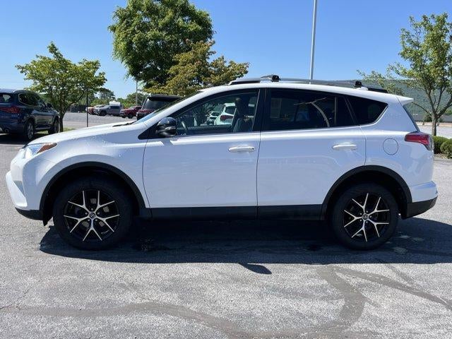 2018 Toyota RAV4 SE AWD (Natl)