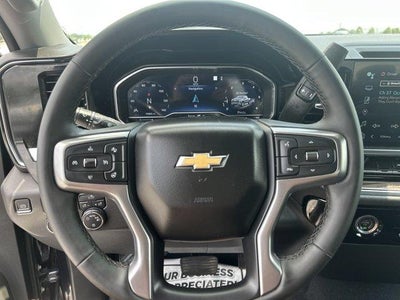 2023 Chevrolet Silverado 1500 Crew Cab Short Box 4-Wheel Drive LT 2FL