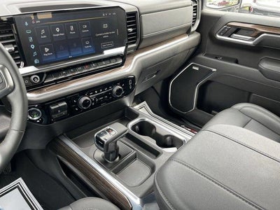 2025 Chevrolet Silverado 1500 Crew Cab Short Box 4-Wheel Drive LT Trail Boss