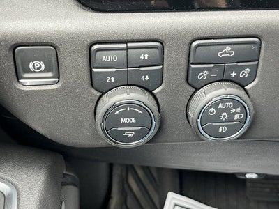 2025 Chevrolet Silverado 1500 Crew Cab Short Box 4-Wheel Drive LT Trail Boss