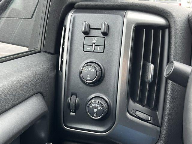 2017 Chevrolet Silverado 1500 Crew Cab Short Box 4-Wheel Drive LT
