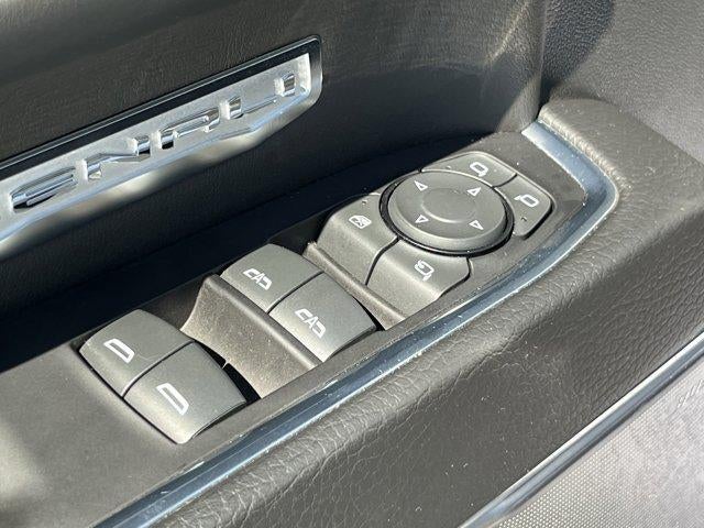 2022 GMC Sierra 1500 Crew Cab Short Box 4-Wheel Drive Denali