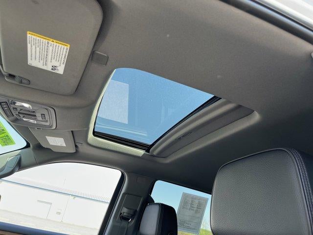 2022 GMC Sierra 1500 Crew Cab Short Box 4-Wheel Drive Denali