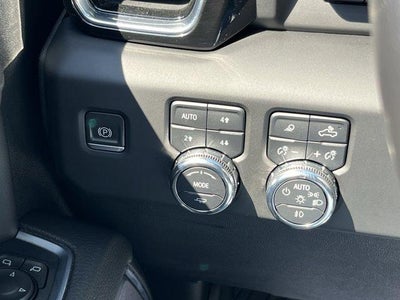 2022 GMC Sierra 1500 Crew Cab Short Box 4-Wheel Drive Denali