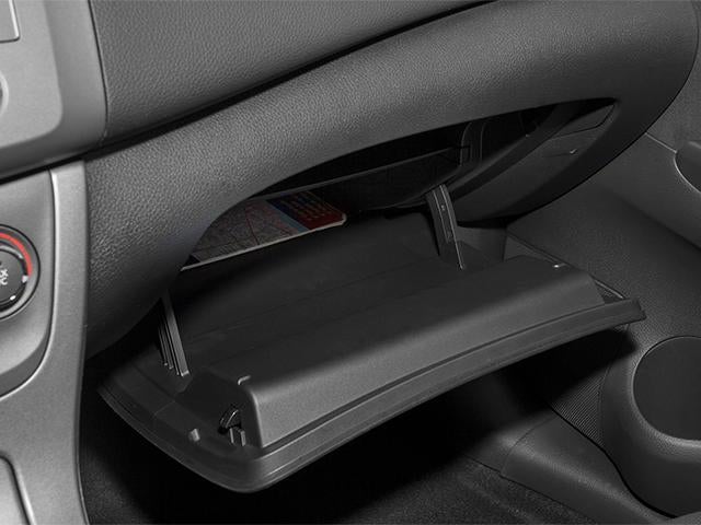 2014 Nissan Sentra 4dr Sdn I4 CVT SR