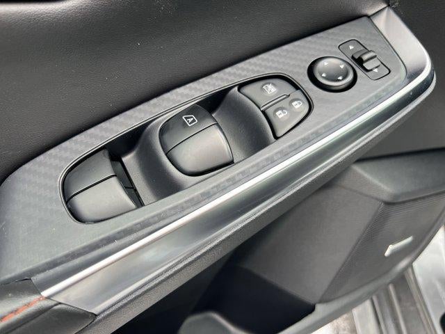 2024 Nissan Sentra SR CVT