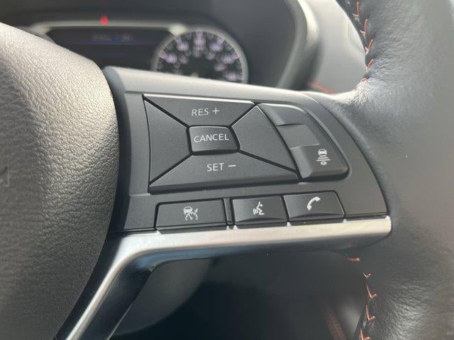 2024 Nissan Sentra SR CVT