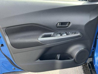 2022 Nissan Kicks S FWD