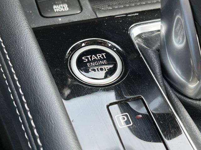 2024 Nissan Kicks SR FWD