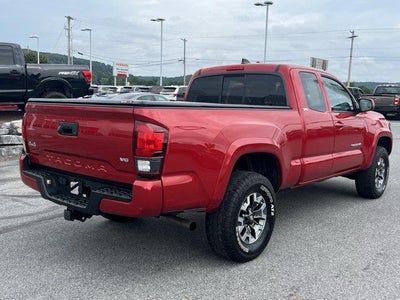 2022 Toyota Tacoma 4WD 4WD SR5 Access Cab 6' Bed V6 AT (SE)