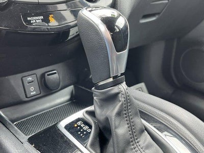 2017 Nissan Rogue AWD SV